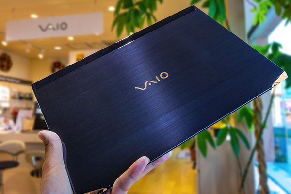 VAIO Z,実機レビュー,勝色特別仕様,vaio