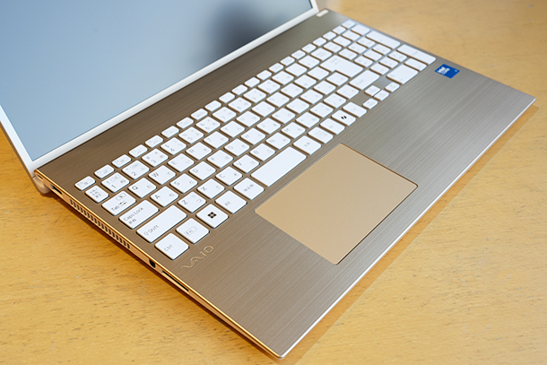VAIO F16,VJF162シリーズ,実機レビュー,ソニーストア