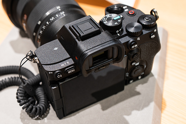 α7V,ILCE-7M5,デジタル一眼カメラ,ベーシック機,ソニーストア,実機レビュー,進化まとめ