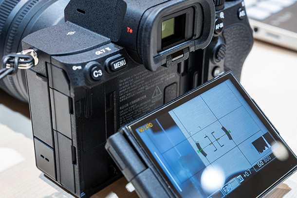 α7V,ILCE-7M5,電源オプション設定編,セットアップレビュー,モニター開閉でパワーセーブ