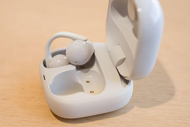 Linkbuds Clip,WF-LC900,ワイヤレスステレオヘッドセット,実機レビュー,イヤカフデザイン