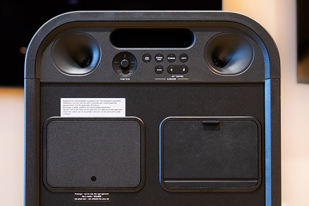 SRS-ULT700,ULT TOWER 700,ワイヤレスポータブルスピーカー,実機レビュー,重低音,ソニーストア